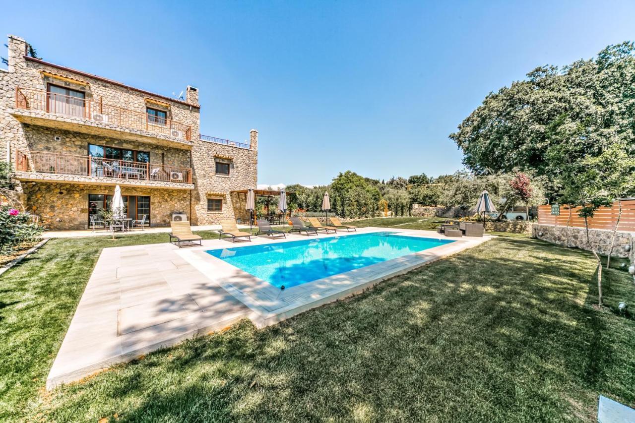 Filia Stone Villa Gouvia Dış mekan fotoğraf